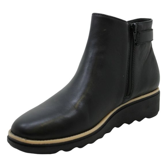 clarks collection women's camzin hale ankle booties